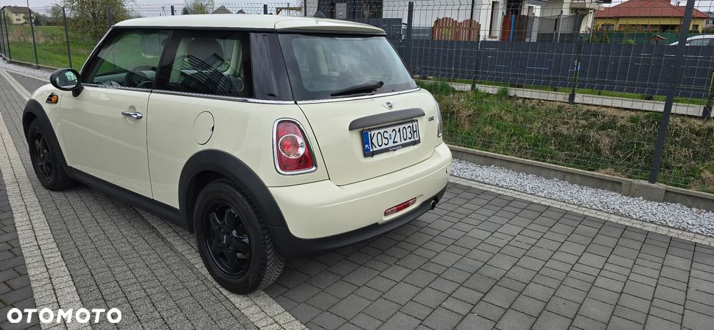 MINI ONE Minimalism - 3