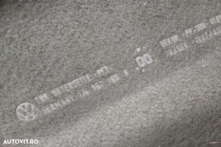 Polita portbagaj 1J6863534 1J6867769 1J6863534 1J6867769 Volkswagen V - 4