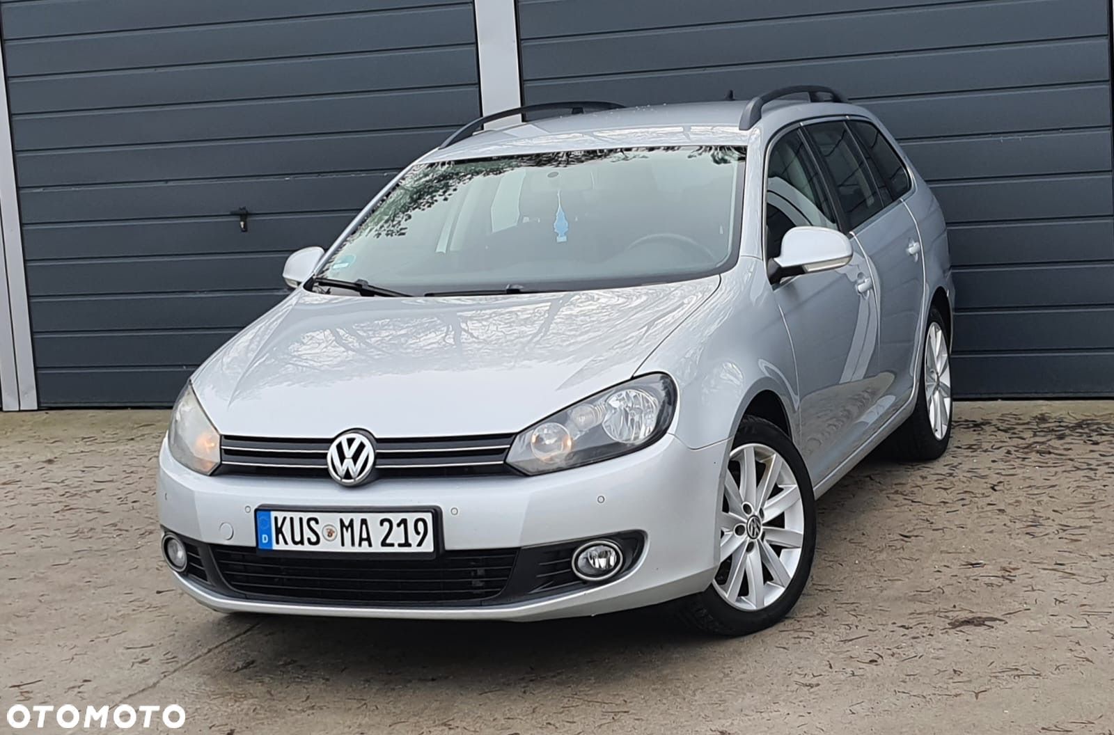 Volkswagen Golf VI 2.0 TDI Highline - 1