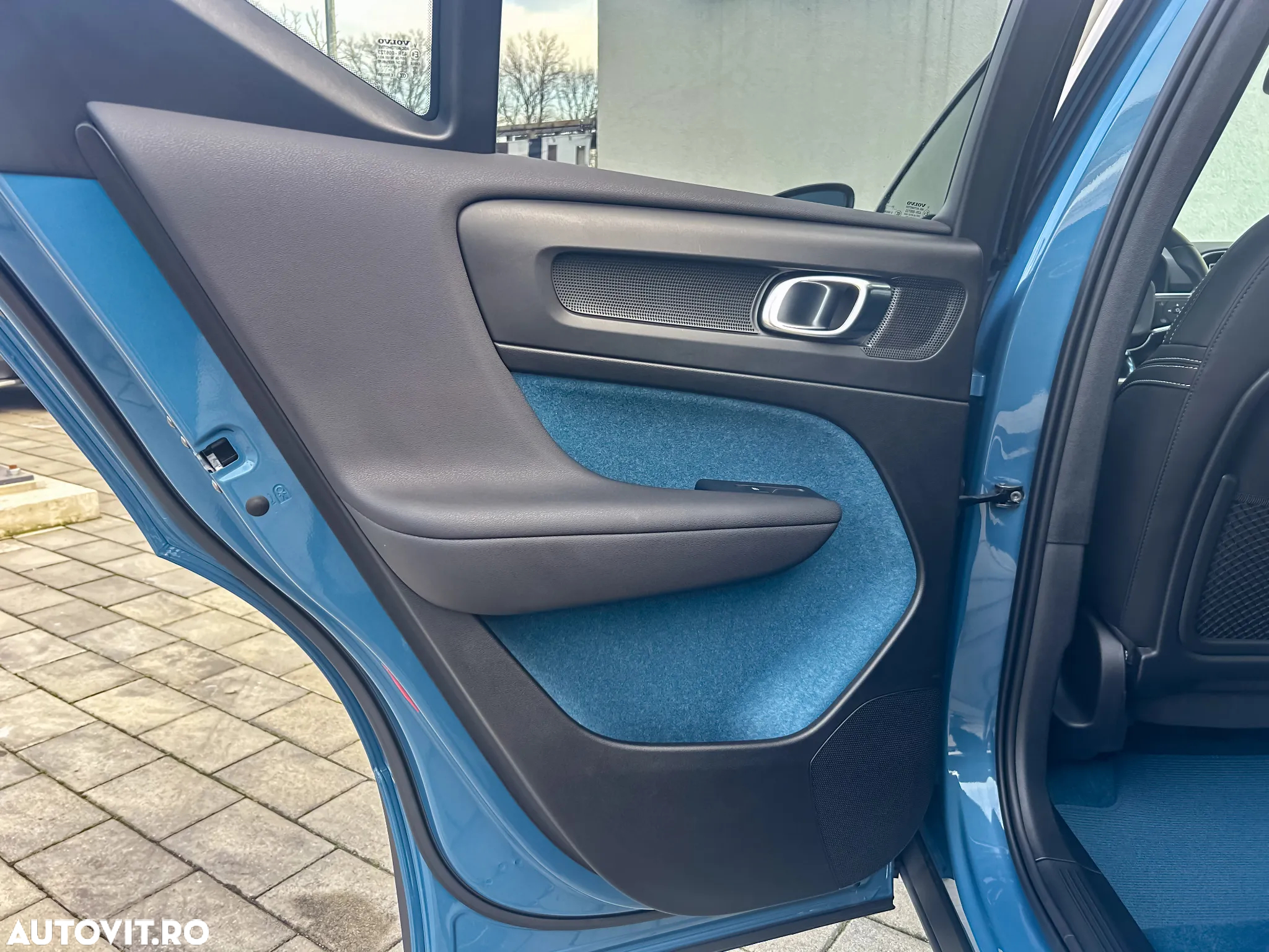 Volvo XC 40 Recharge Single Motor Extended Range RWD Ultimate - 16