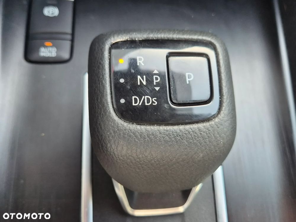 Nissan Qashqai 1.3 DIG-T Acenta DCT - 22