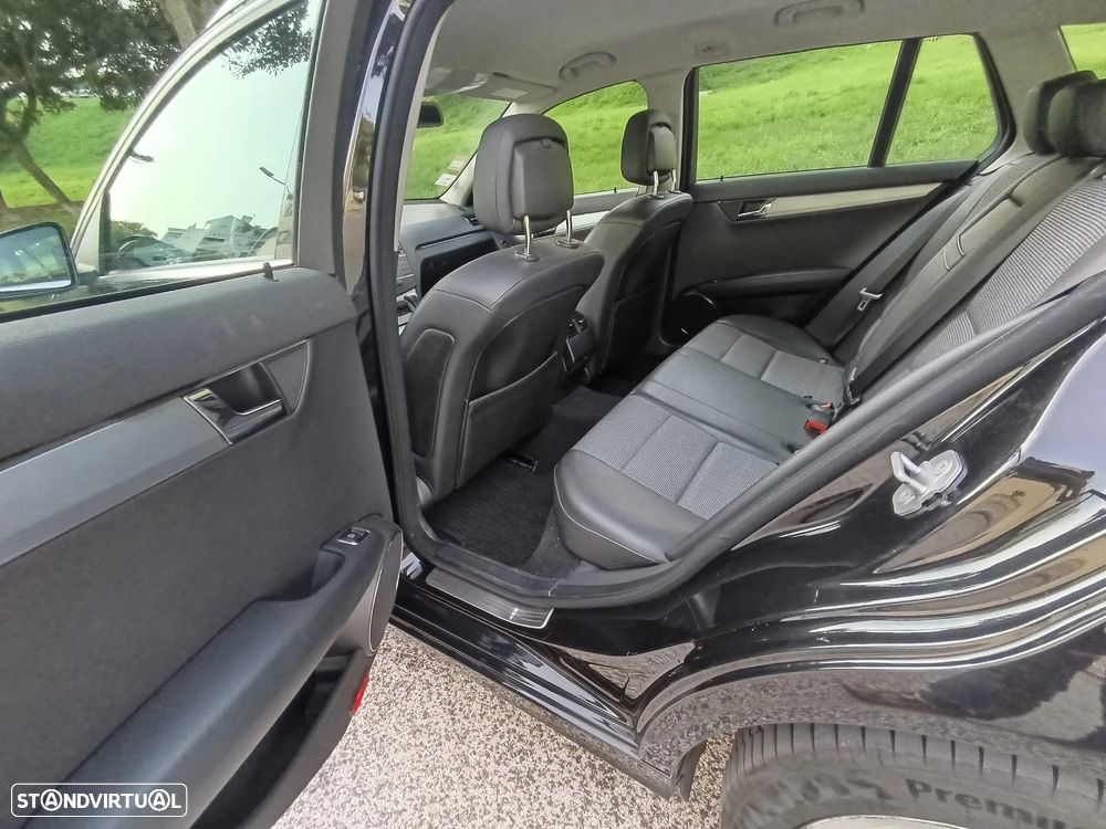 Mercedes-Benz C 220 CDi Avantgarde Aut. - 23