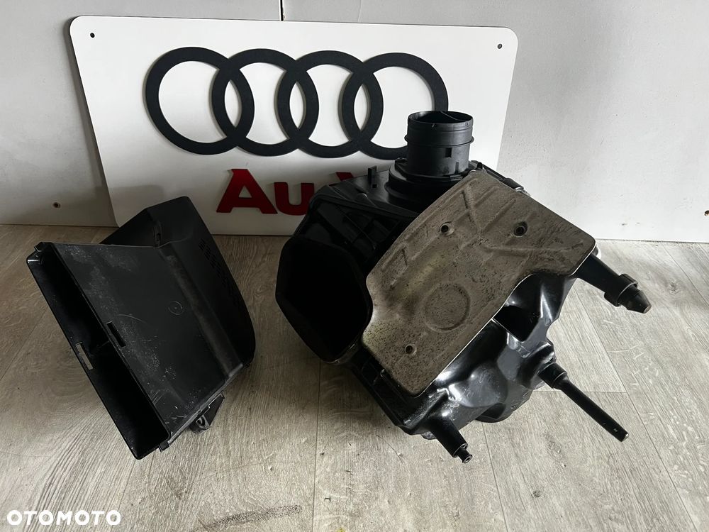 OBUDOWA FILTRA POWIETRZA DOLOT Q5 80A 2.0 TDI KOMPLETNY 80A133835AE 03L906461 80A129618 - 1