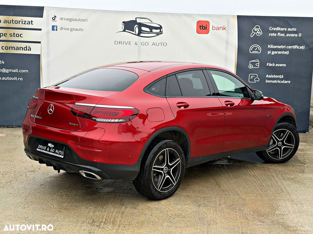Mercedes-Benz GLC Coupe 300 de 4Matic 9G-TRONIC AMG Line - 4