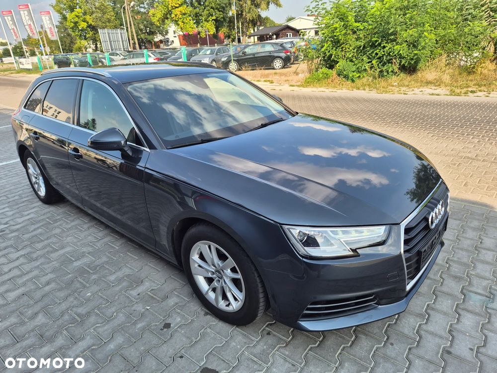 Audi A4 Avant 2.0 TDI ultra S tronic - 12