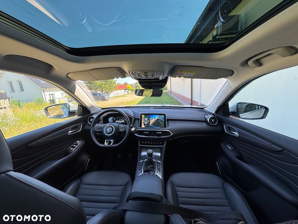 MG HS 1.5T-GDI Luxury - 33
