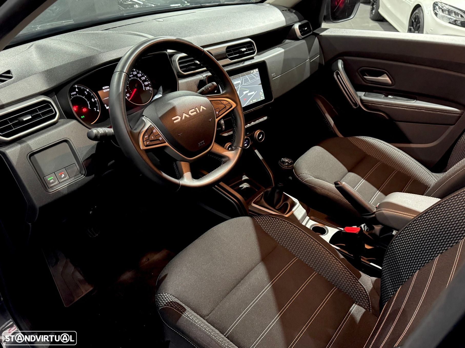 Dacia Duster 1.0 TCe Prestige - 11
