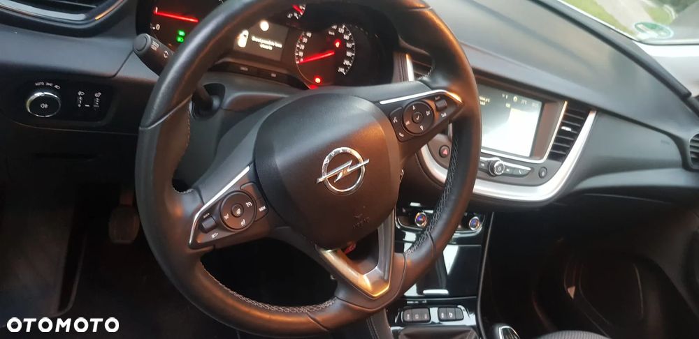 Opel Grandland X - 11
