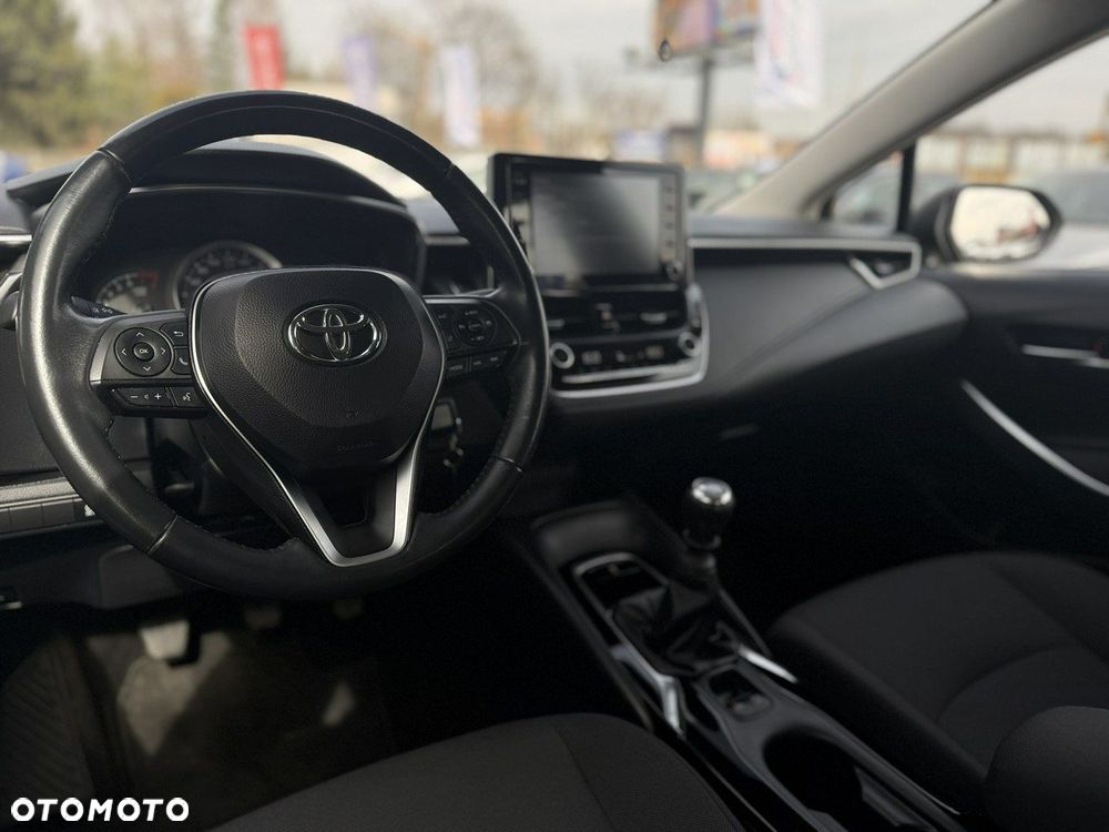 Toyota Corolla 1.5 Comfort - 16