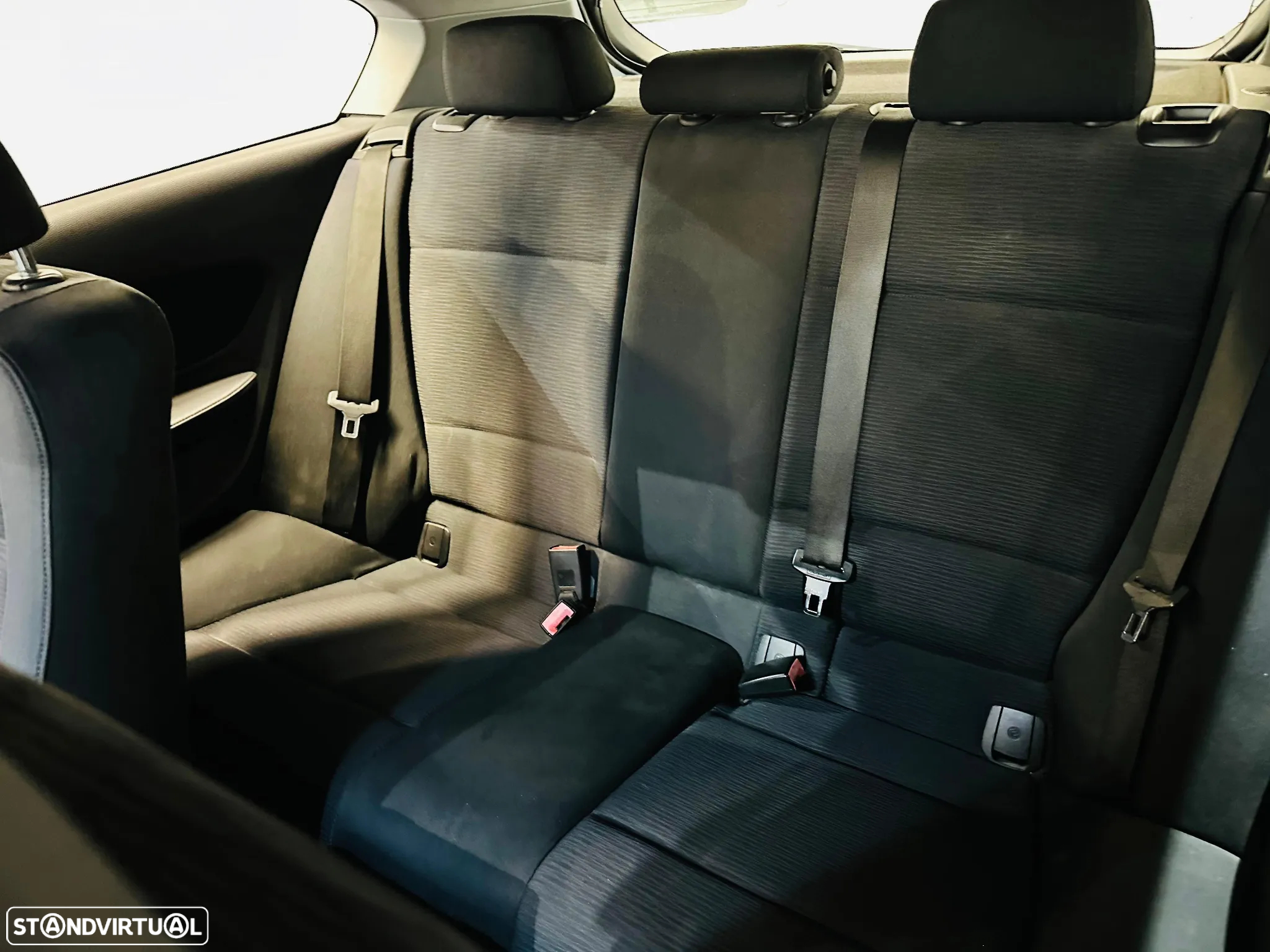 BMW 118 d - 8