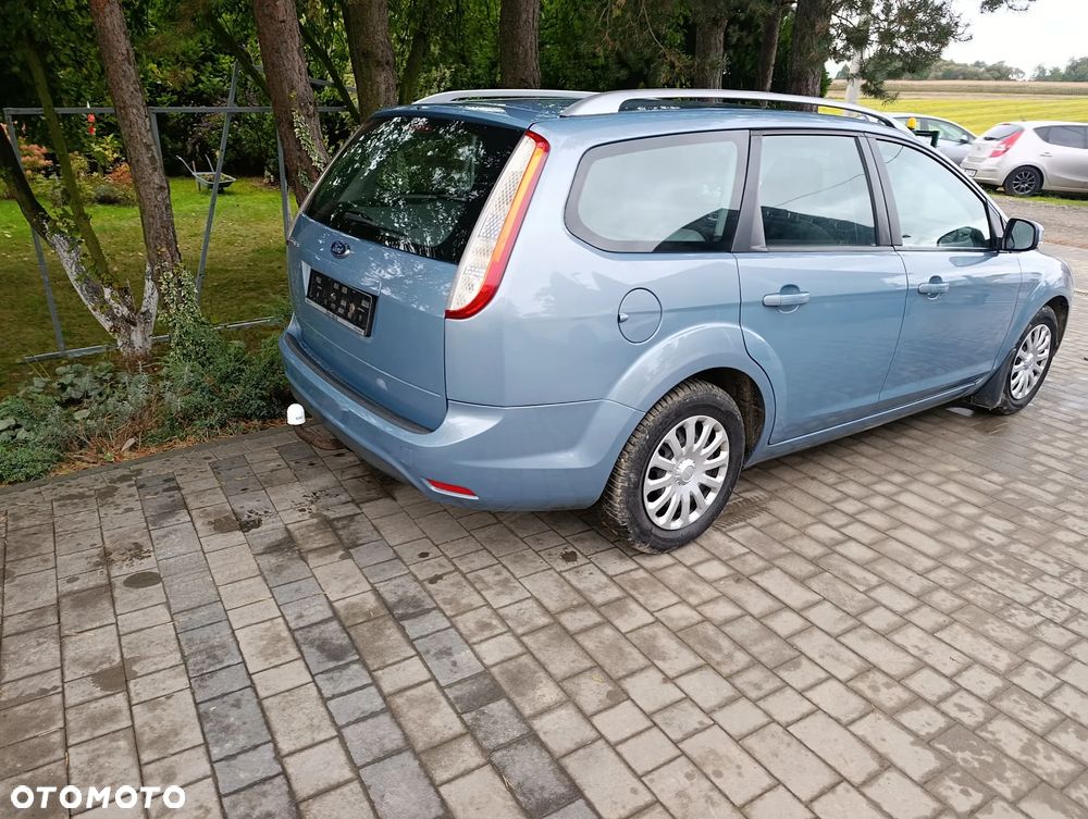 Ford Focus 1.6 16V Ambiente - 23
