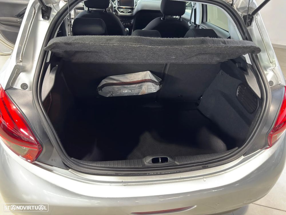 Peugeot 208 1.2 PureTech Style - 30