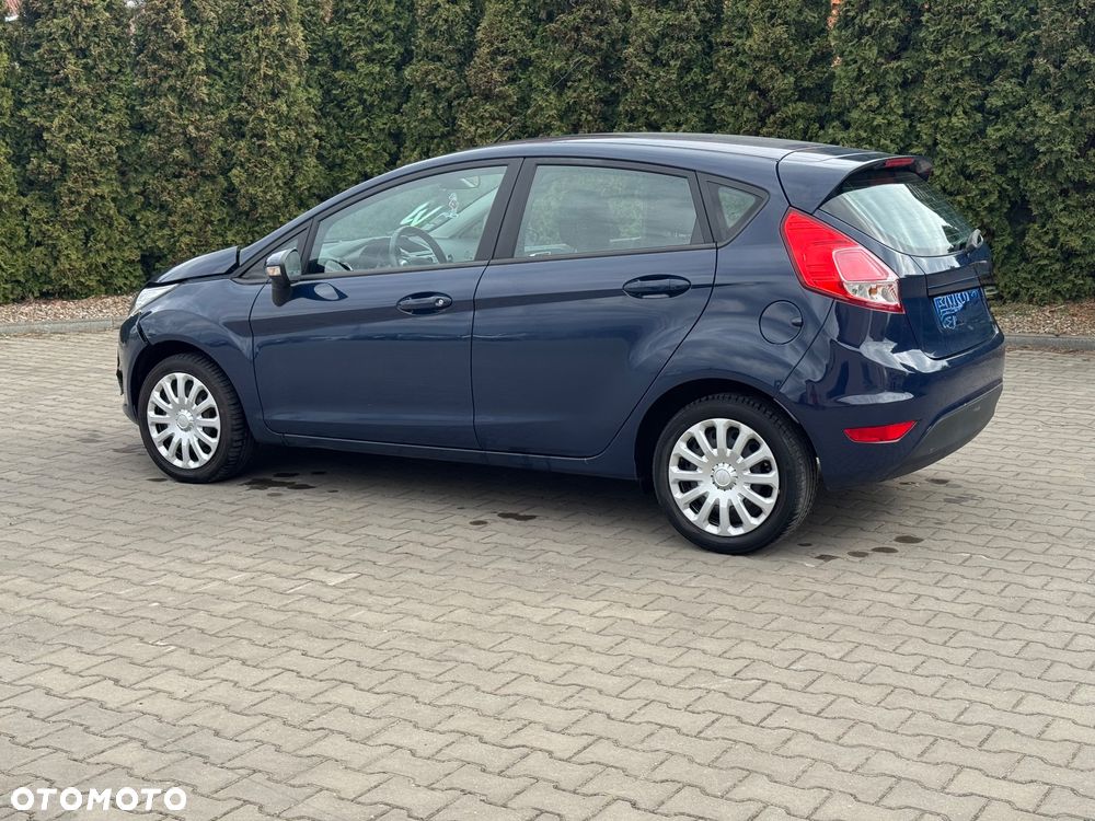 Ford Fiesta - 8