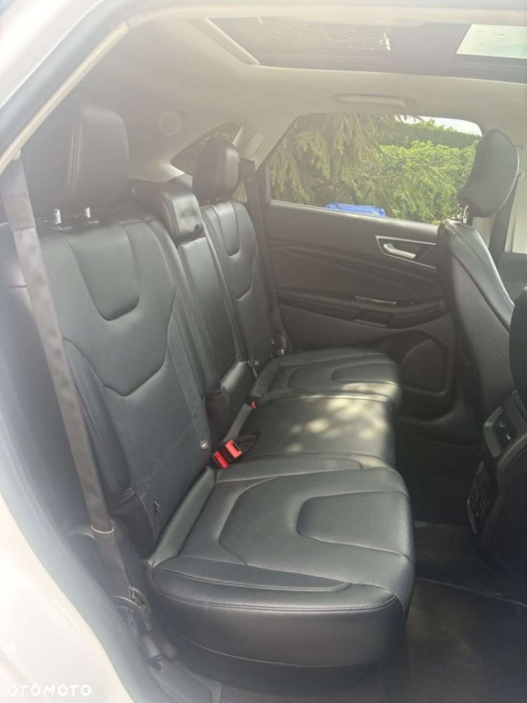Ford Edge - 10