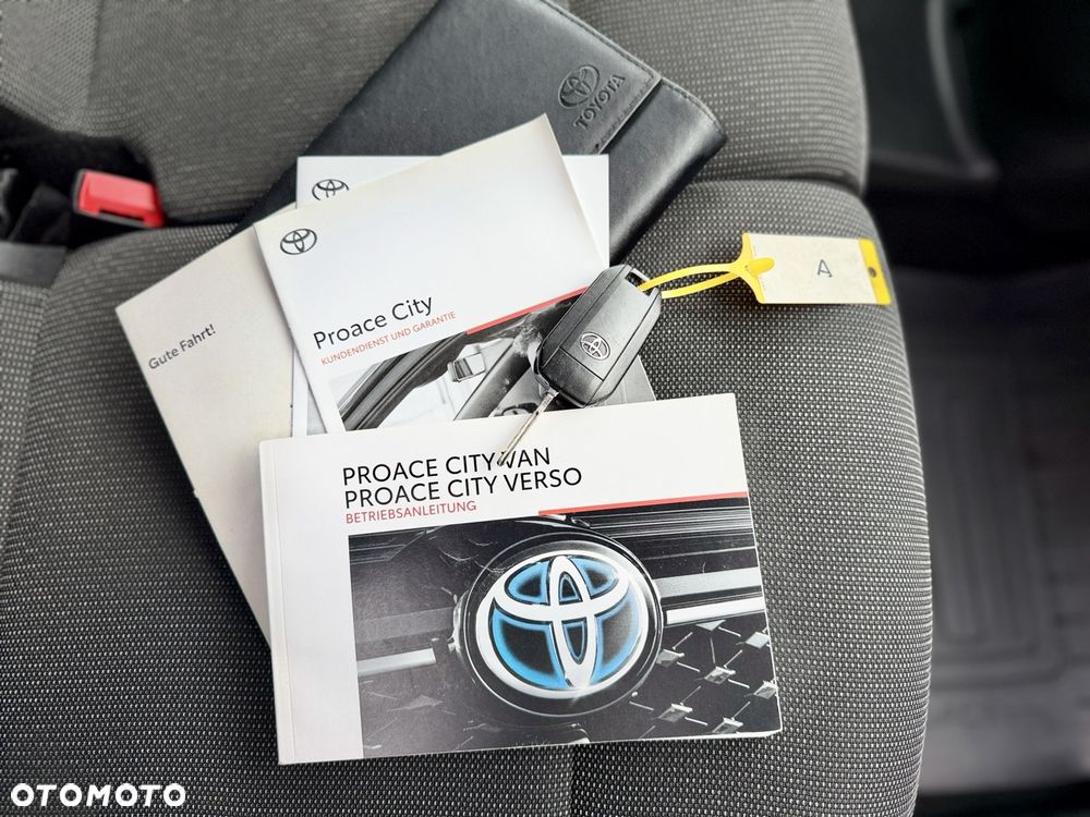 Toyota Proace City - 28