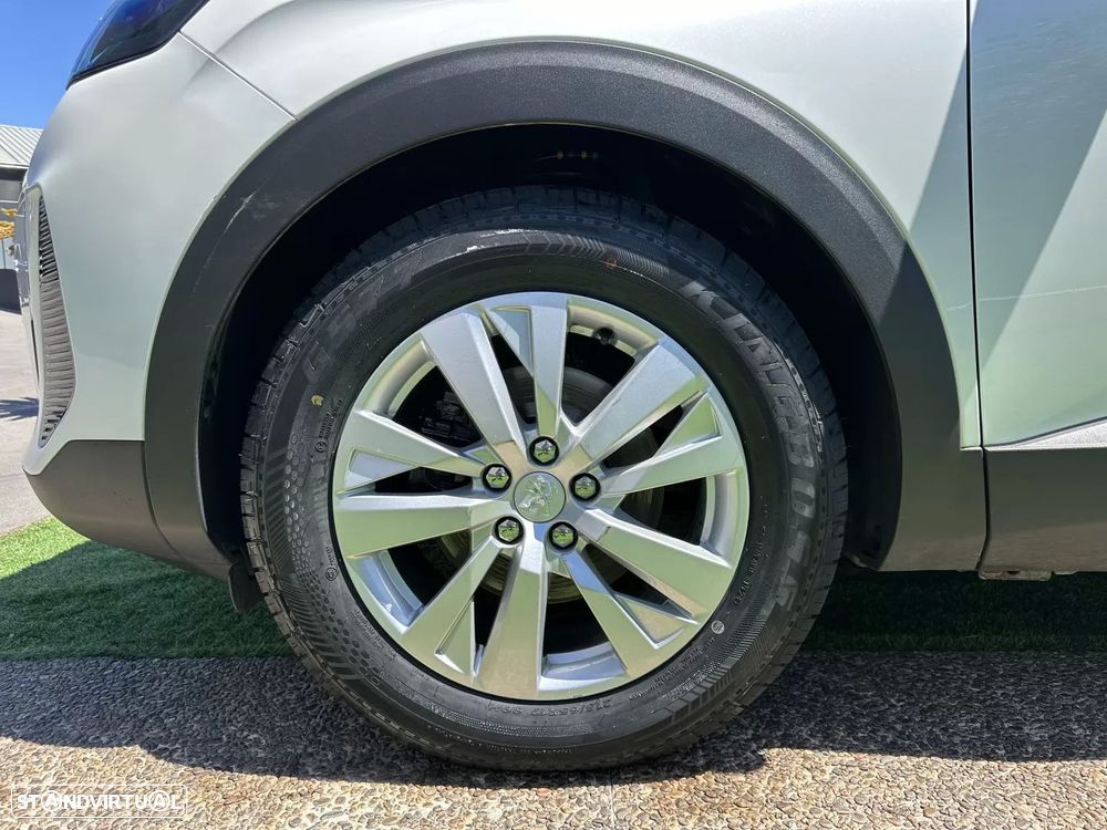 Peugeot 3008 - 22