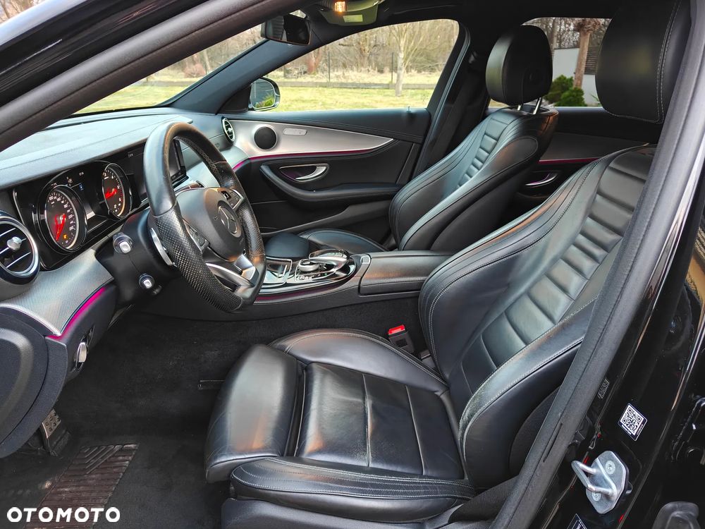 Mercedes-Benz Klasa E 220 d 4Matic 9G-TRONIC AMG Line - 16