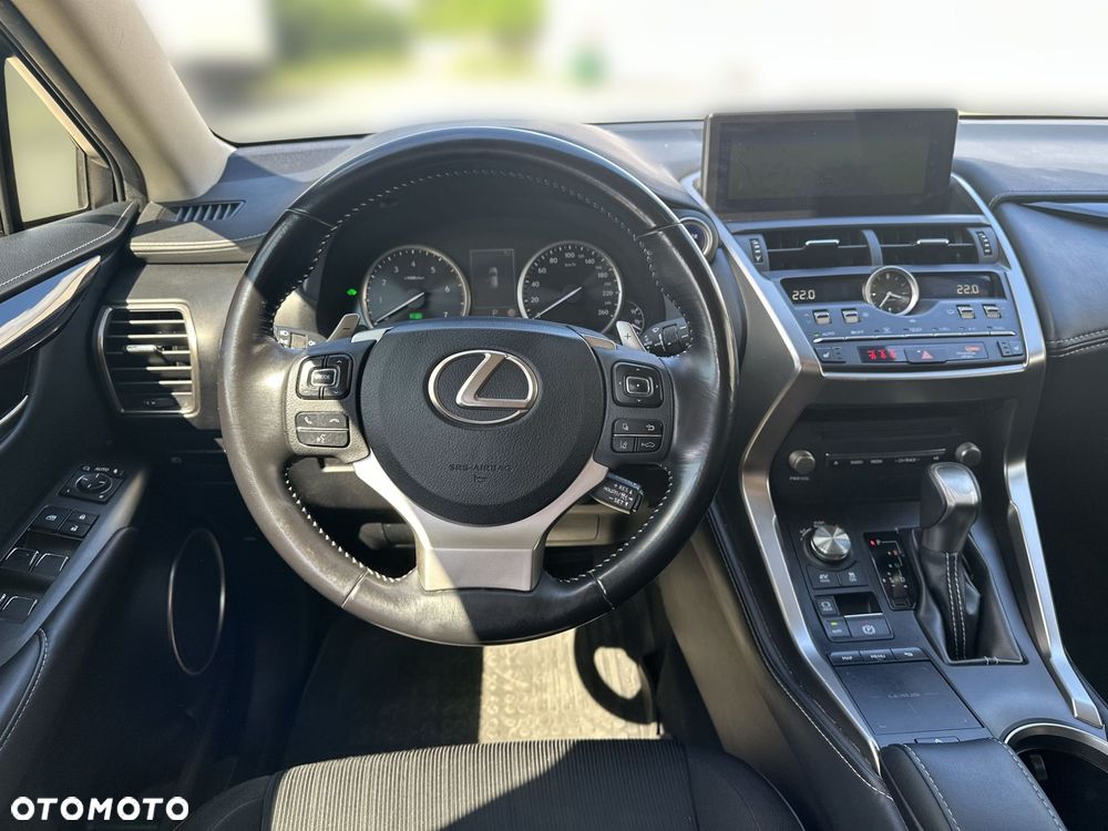 Lexus NX 300h Elegance AWD - 17