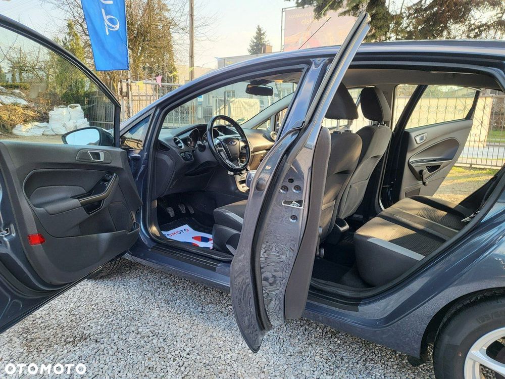 Ford Fiesta - 19