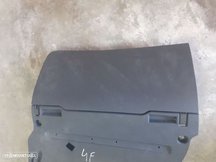 Porta luvas audi a6 4f 2005 - 1
