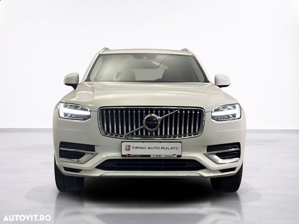 Volvo XC 90 - 9