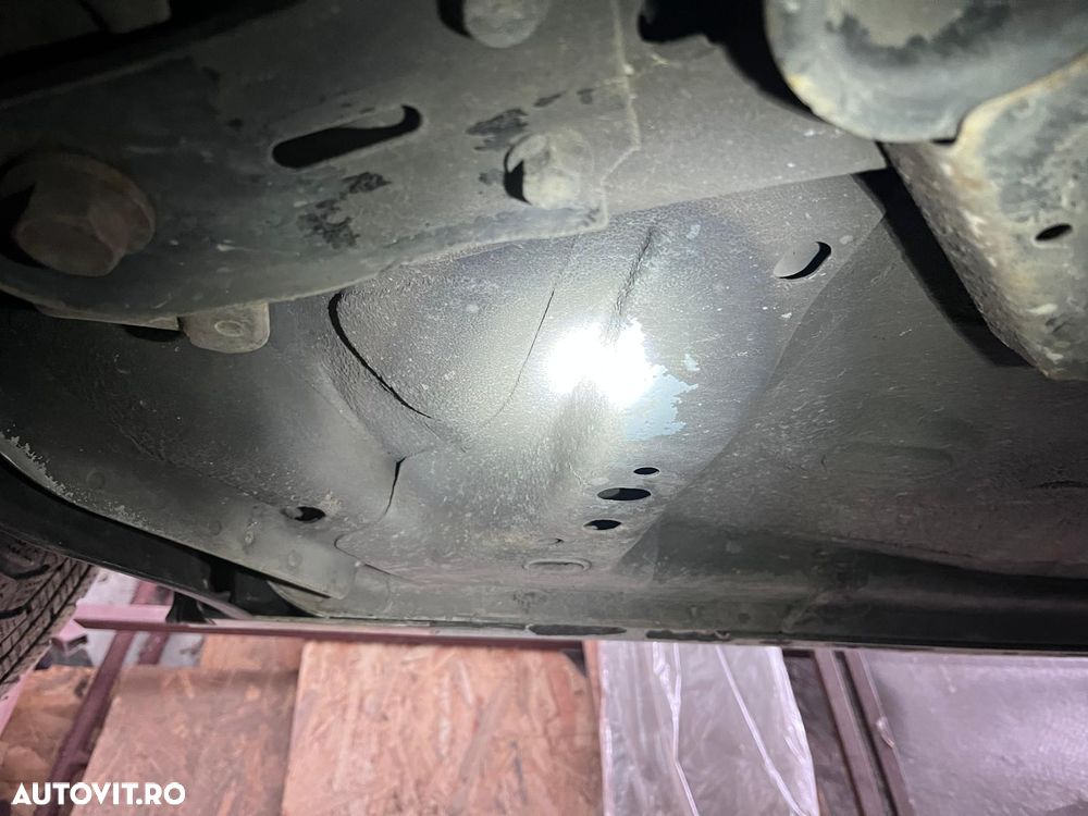 Volvo V50 D5 DPF - 24