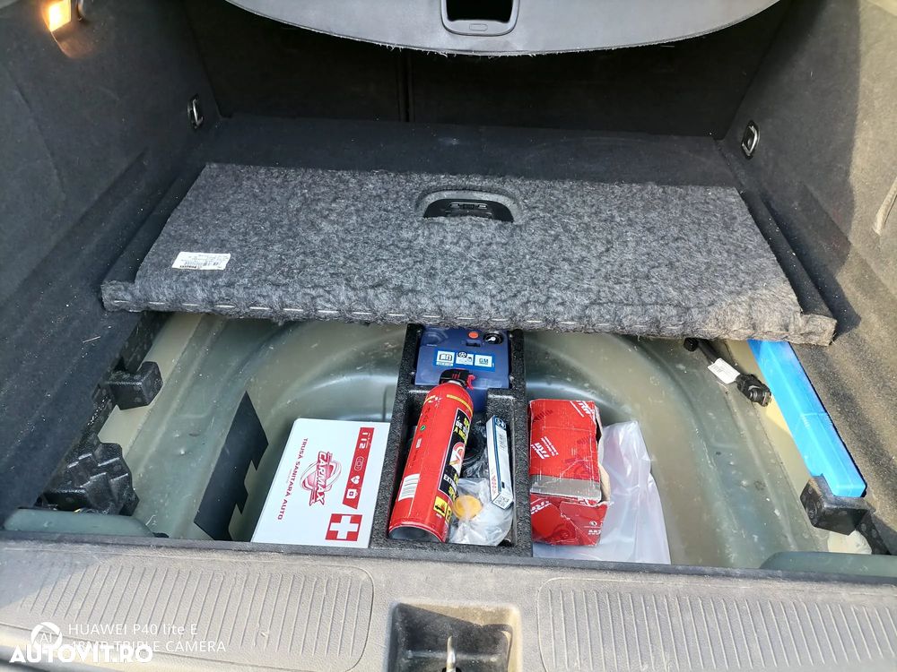 Opel Astra 1.6 D (CDTI) Start/Stop Dynamic - 6