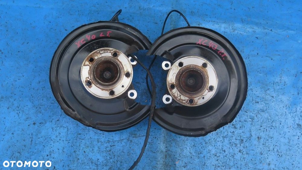 Zwrotnica Piasta Tył Tylna Lewa lub Prawa VOLVO XC40 2WD