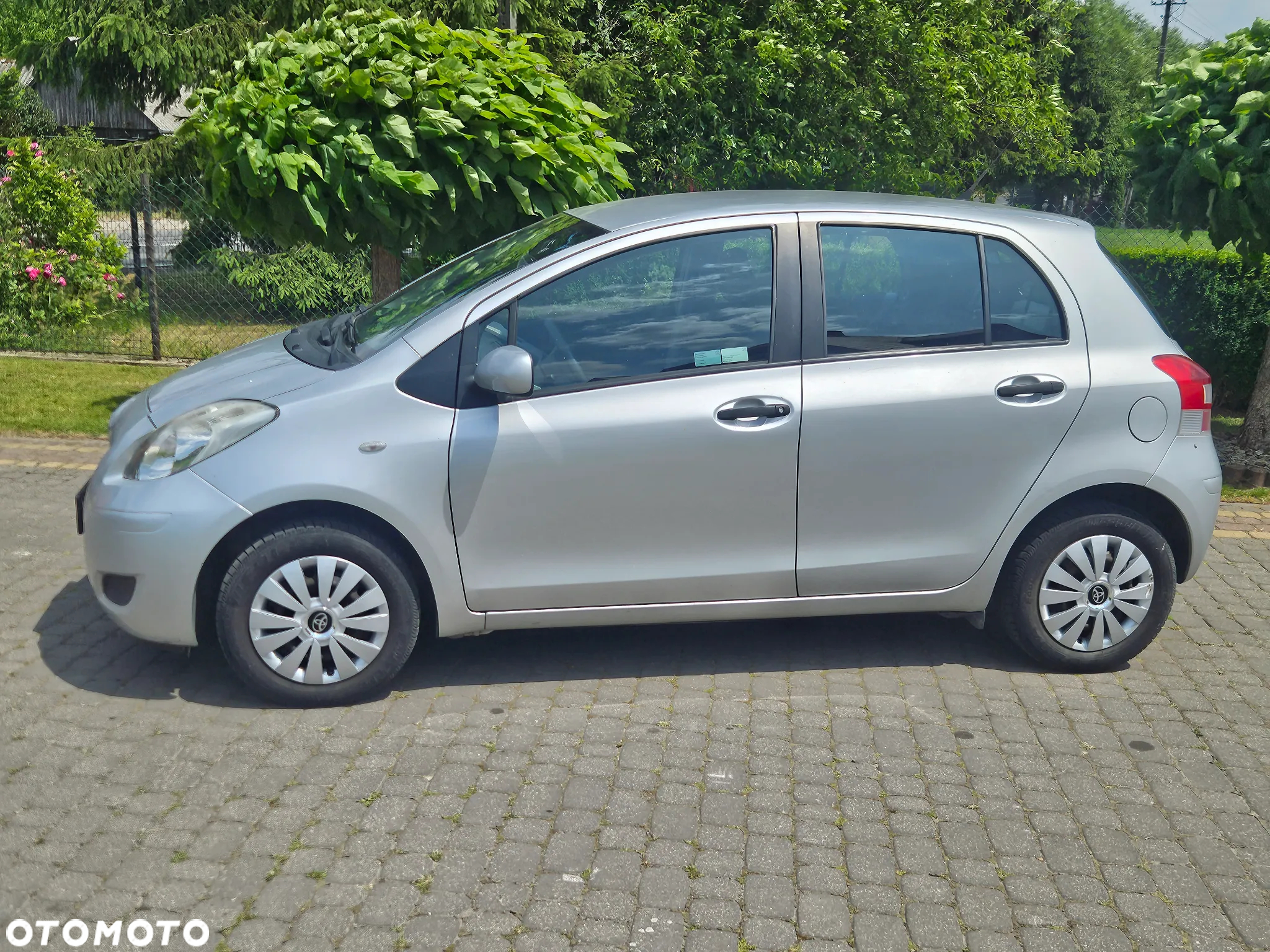 Toyota Yaris 1.0 Active - 5
