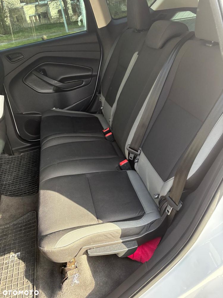 Ford Escape - 12