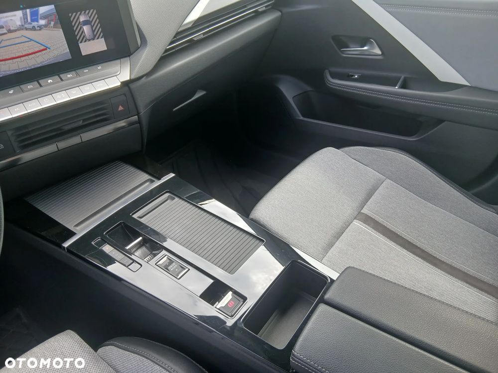 Opel Astra 1.2 Turbo Automatik Elegance - 8