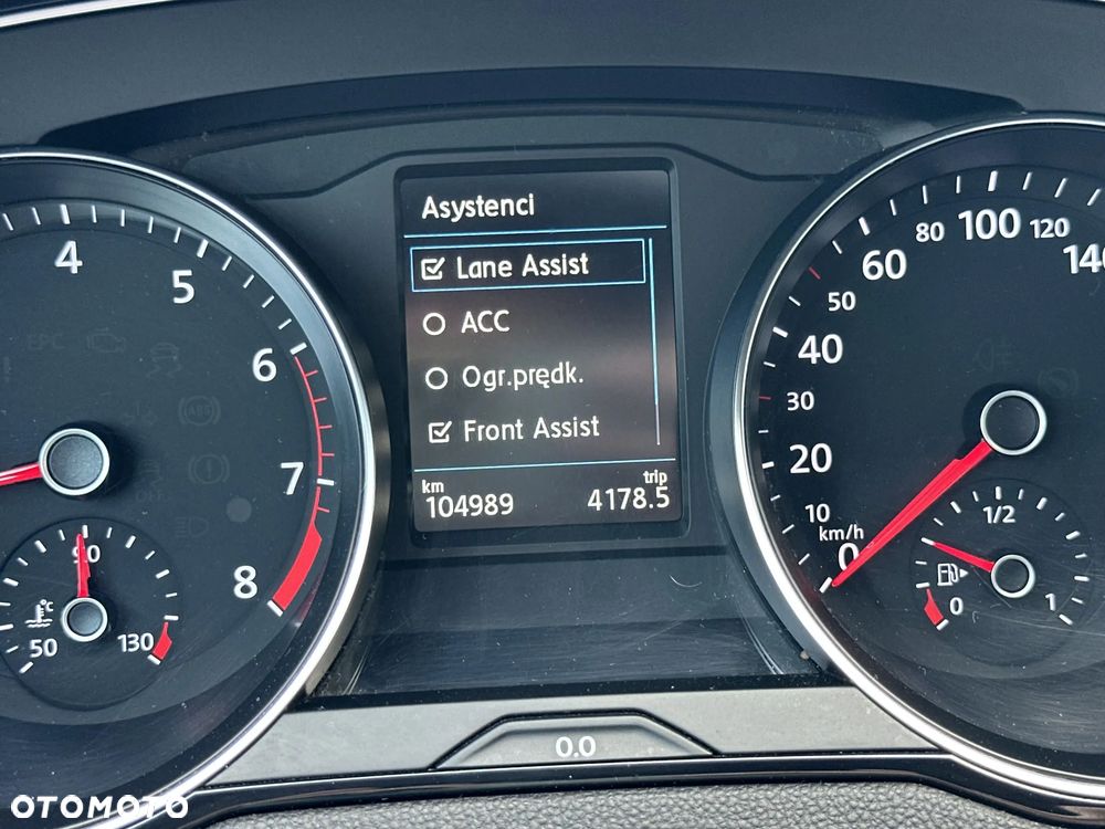Volkswagen Passat 1.5 TSI EVO Business - 23