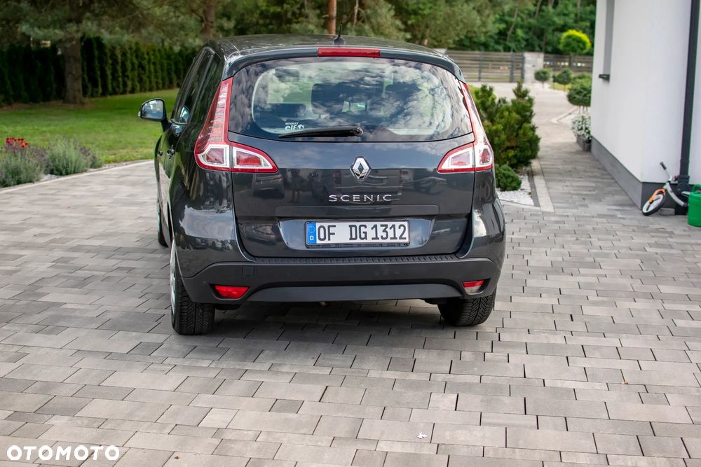 Renault Scenic - 23