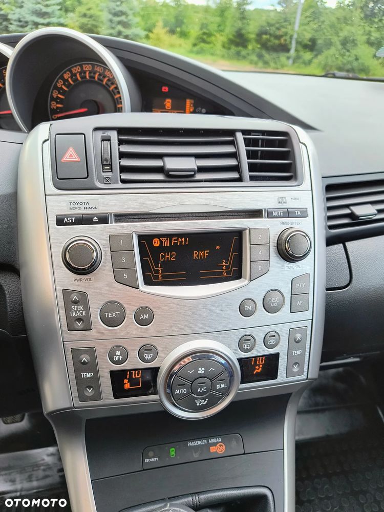 Toyota Verso 1.6 Edition - 12