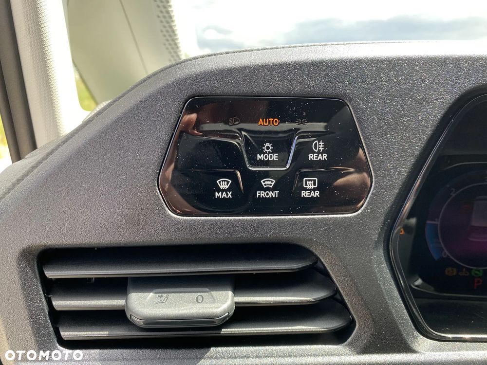 Volkswagen Caddy - 16