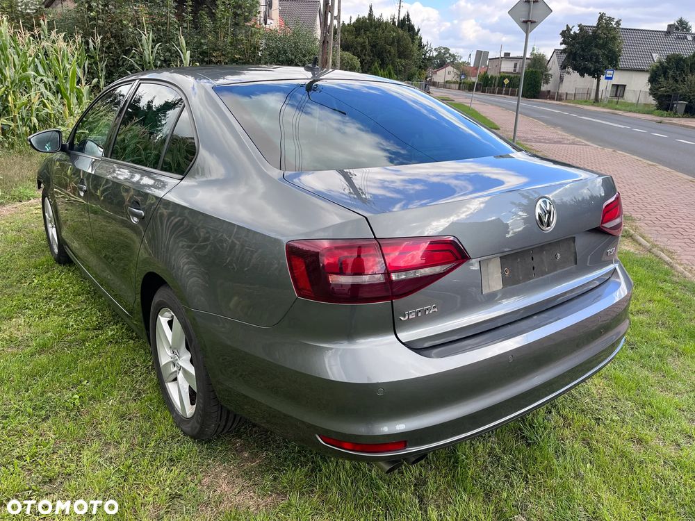 Volkswagen Jetta 1.4 TSI BMT Comfortline - 7
