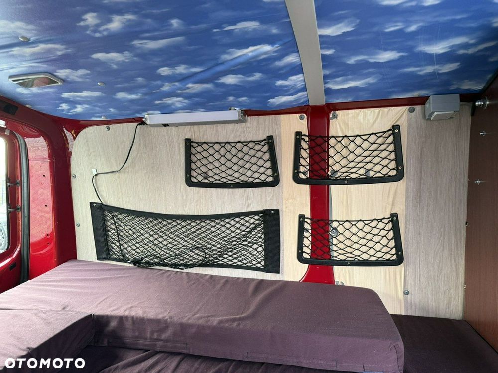 Volkswagen Transporter - 20