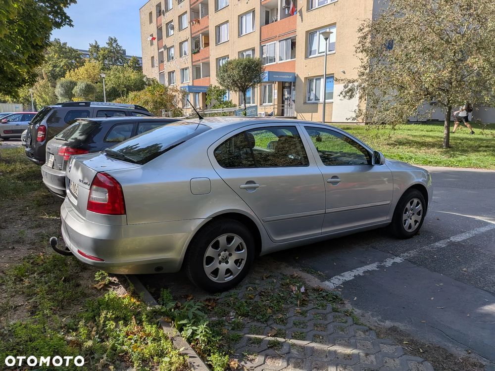 Skoda Octavia 2012 photo 3
