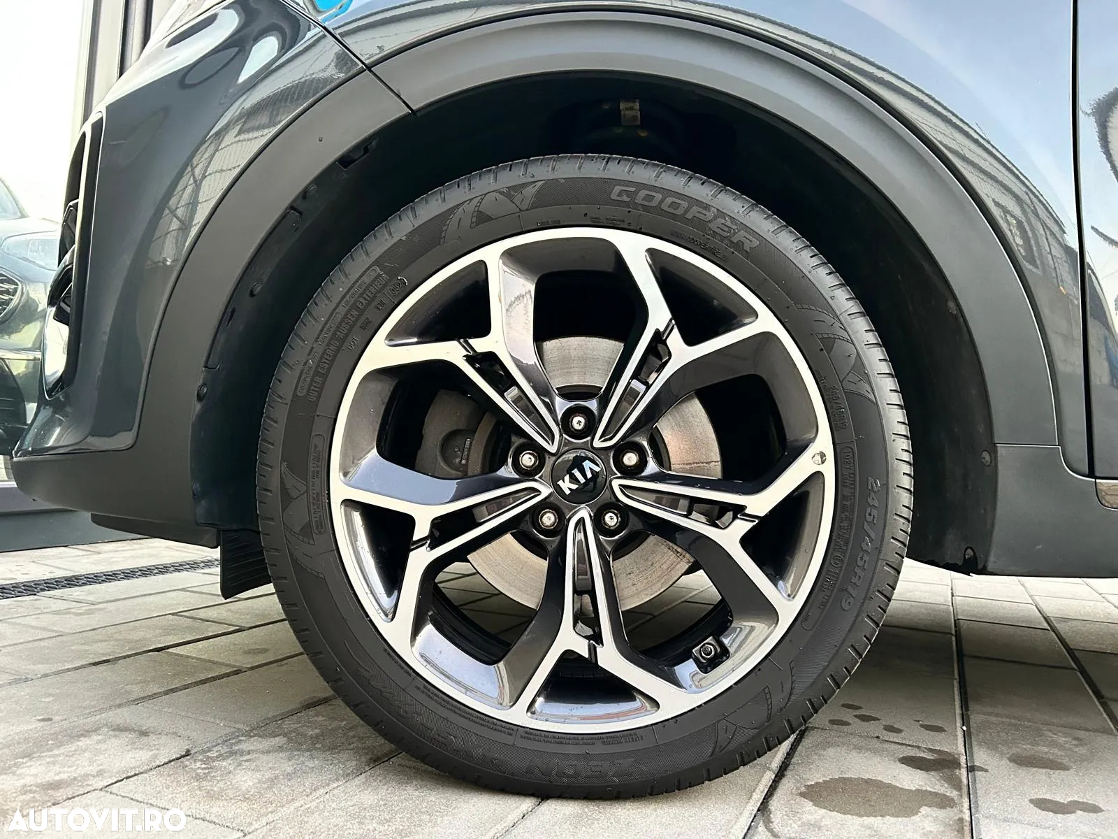 Kia Sportage 2,0 CRDI AWD Aut. GT Line - 31