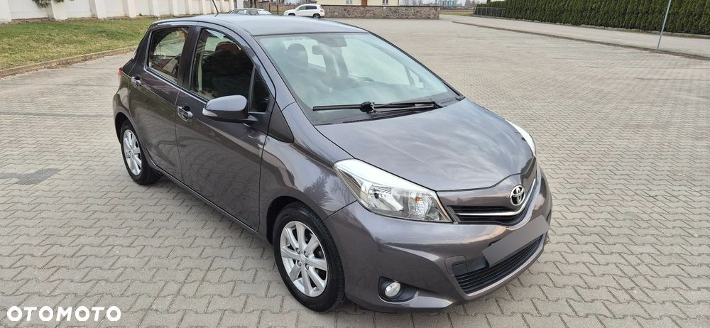 Toyota Yaris 1.33 VVT-i Comfort - 11