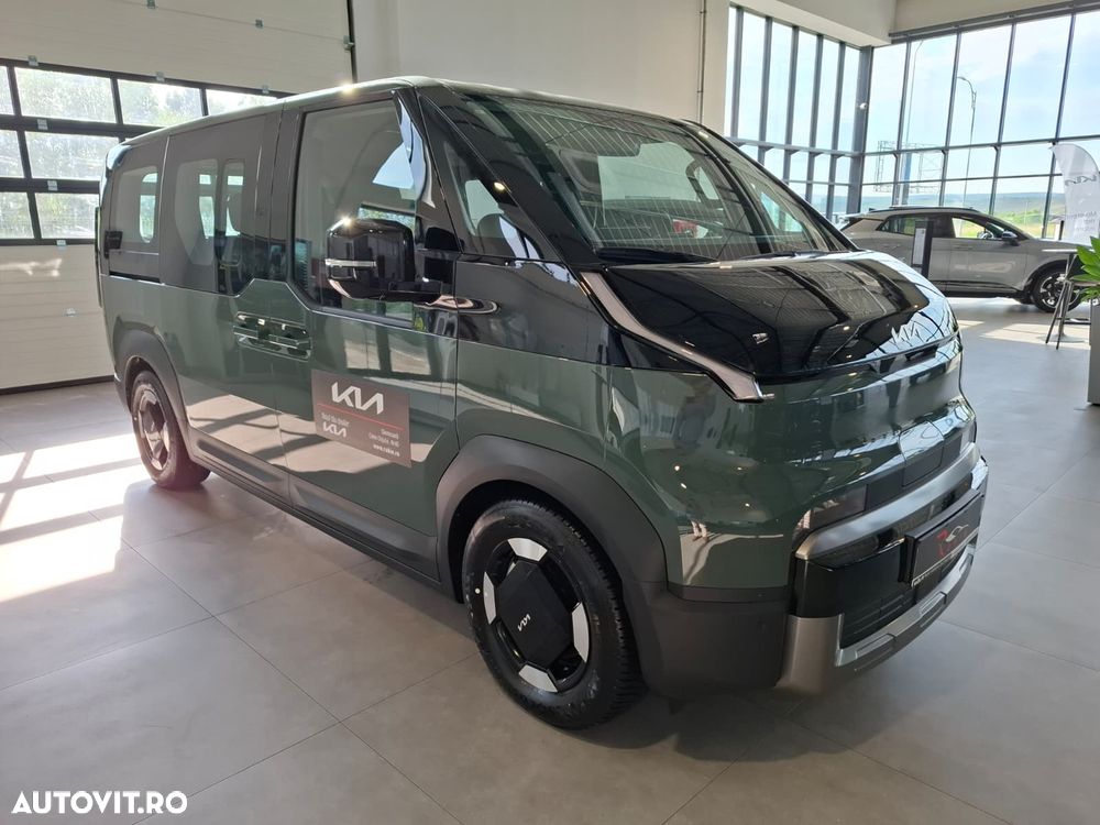Kia PV5 Passenger - 10