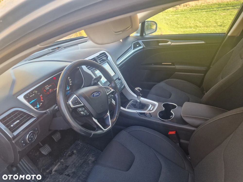 Ford Mondeo 2.0 TDCi Allrad Titanium - 8