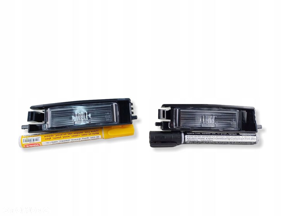 lampa lampka podświetlenia tablicy lewa prawa komplet c1 ii 108 aygo ii 14- - 1