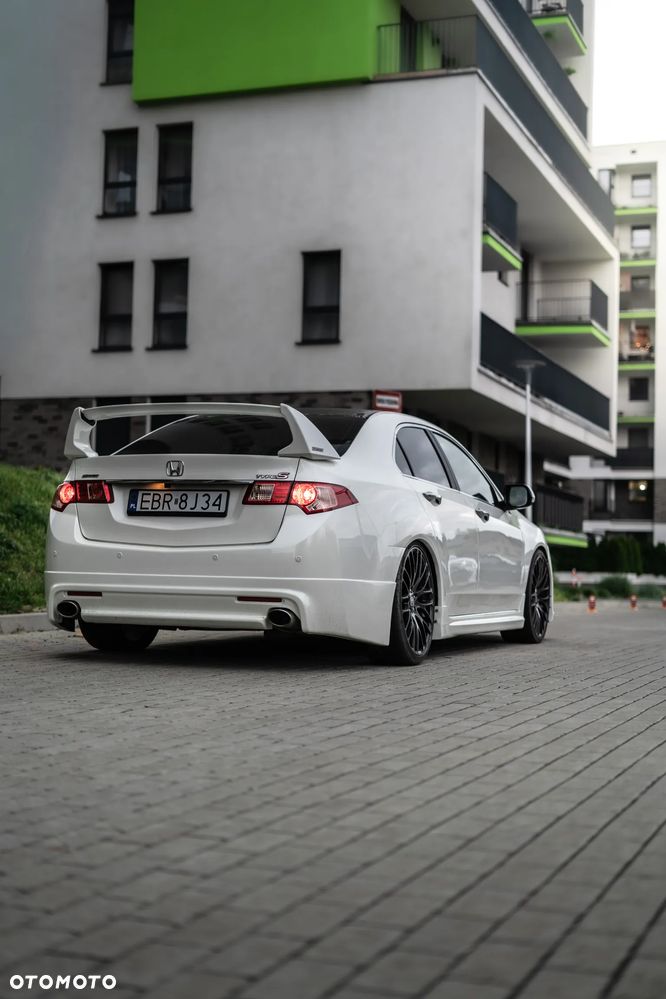 Honda Accord 2.2i-DTEC 180 Type S - 4