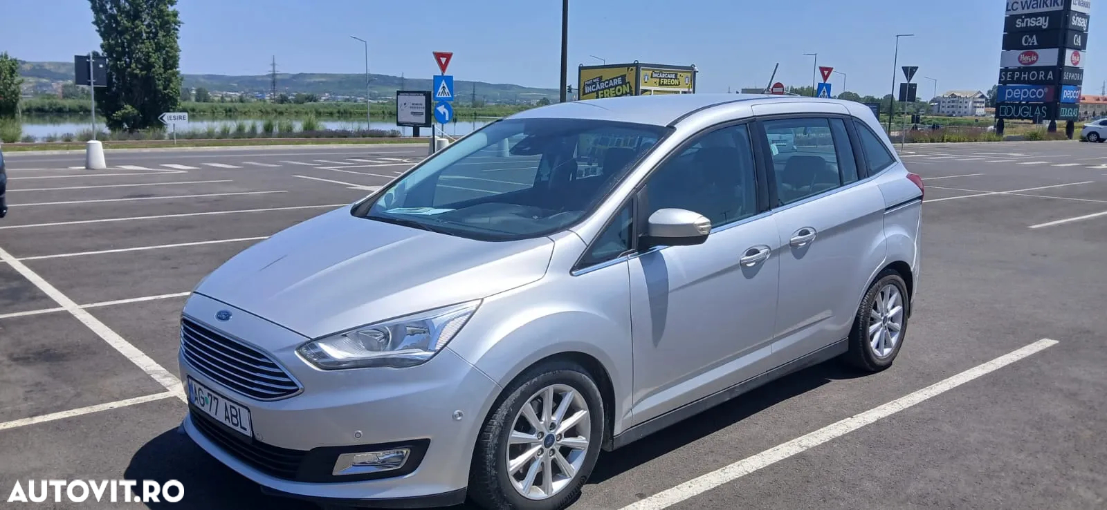 Ford Grand C-Max 2.0 TDCi Powershift Titanium - 19