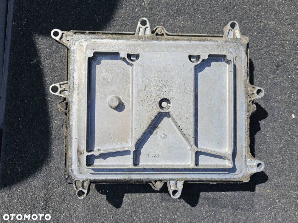 KOMPUTER SILNIKA ECU IVECO EUROCARGO 20E28 0281020048 - 2