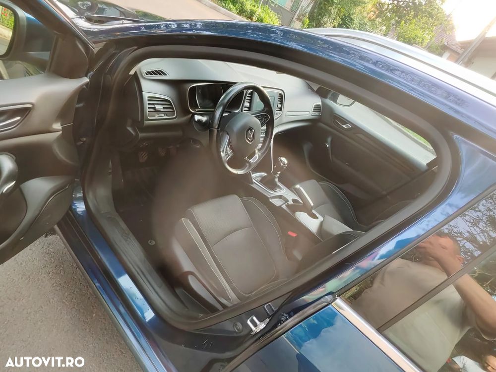 Renault Megane - 23