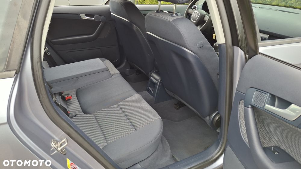 Audi A3 Sportback 1.6 FSI Ambition - 17
