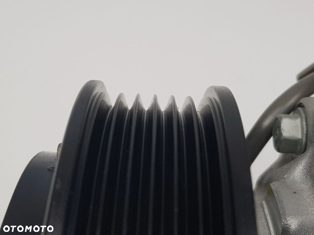 Kompresor Sprężarka klimatyzacji BMW F10 F20 F30 6994082 - 5