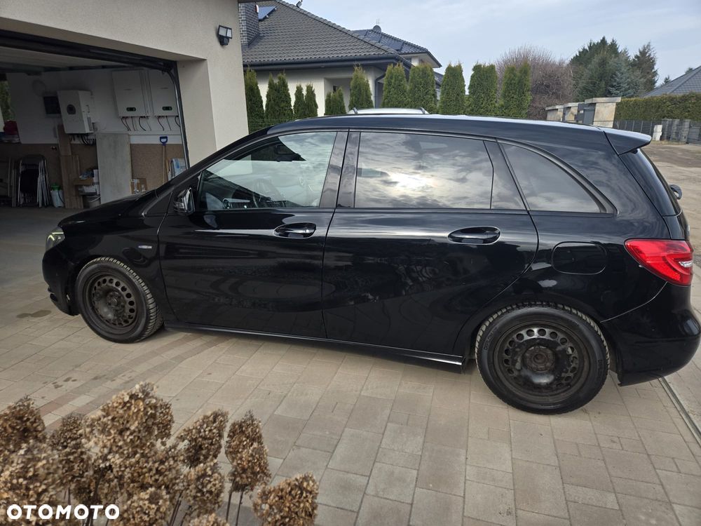 Mercedes-Benz Klasa B 180 CDI - 4